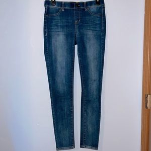 Vanilla Star Mid Rise Jegging